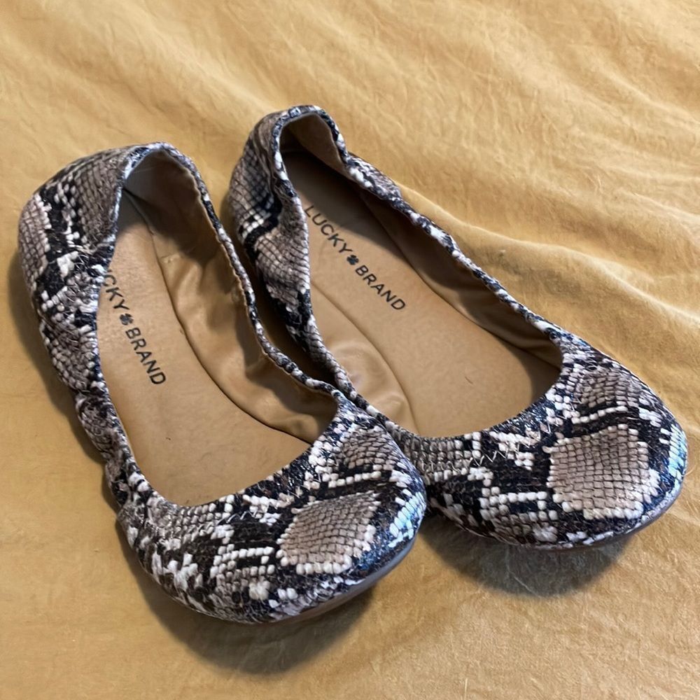 Lucky Brand Erin Ballet Flats Snake Print Size 7.5